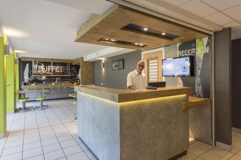 Ibis Budget Senlis Luaran gambar