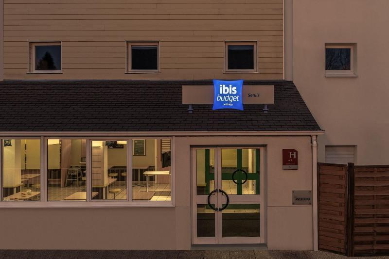 Ibis Budget Senlis Luaran gambar