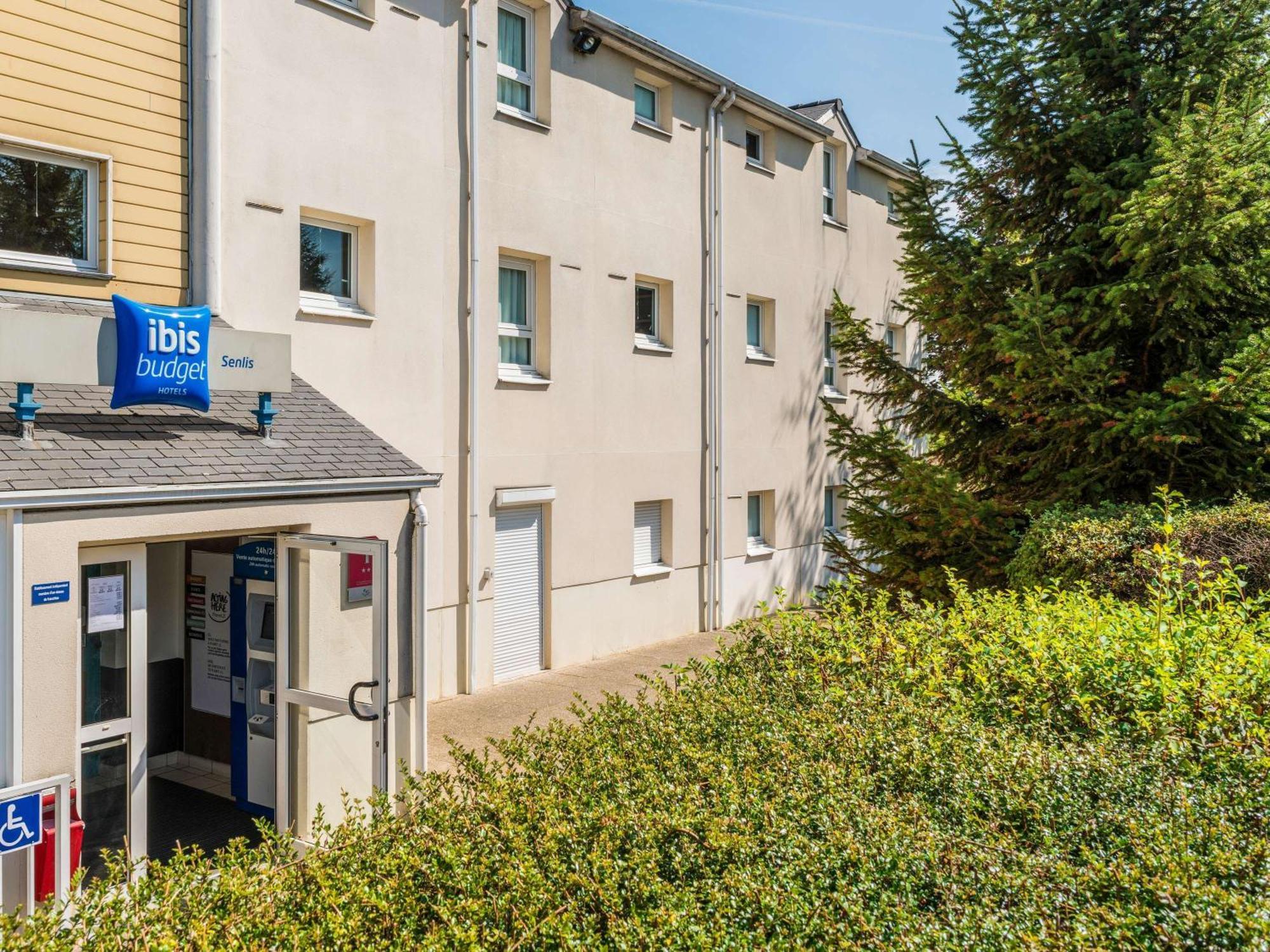Ibis Budget Senlis Luaran gambar
